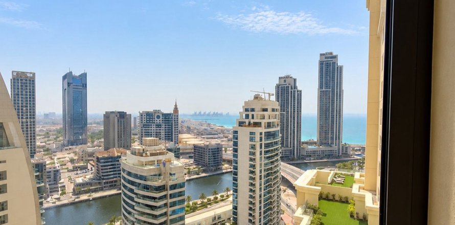 Appartamento a Dubai, EAU 3 camere da letto, 184.8 mq. № 766340