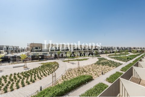 Villa en alquiler en Dubai South (Dubai World Central), Dubai, EAU 4 dormitorios, 219.43688600 m2 № 766415 - foto 6