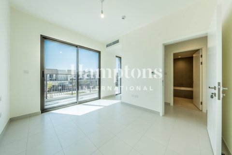 Villa en alquiler en Dubai South (Dubai World Central), Dubai, EAU 4 dormitorios, 219.43688600 m2 № 766415 - foto 15
