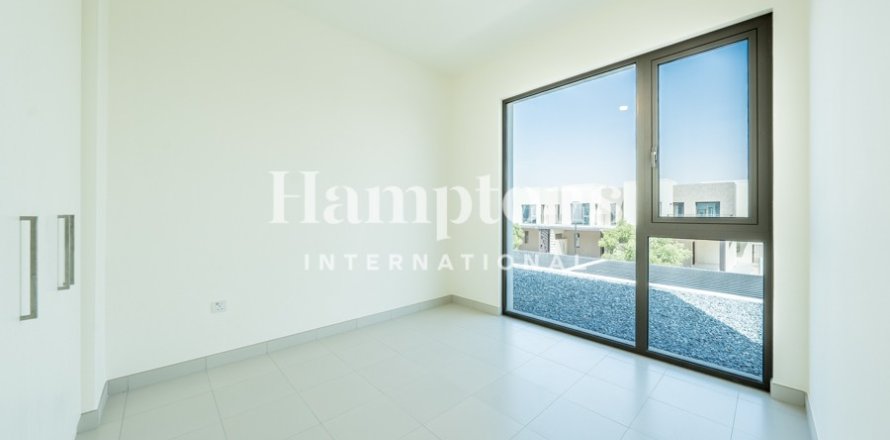 Villa en Dubai South (Dubai World Central), Dubai, EAU 4 dormitorios, 219.437 m² № 766415