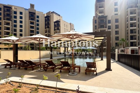 Apartment til leje i Umm Suqeim, Dubai, UAE 2 soveværelser, 103.10003328 kvm № 766419 - foto 12