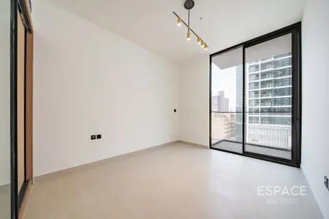 Apartemen di BINGHATTI ORCHID di Jumeirah Village Circle, Dubai, UEA 2 kamar tidur, 164 m2 nomor 650383 - foto 4