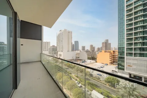 Apartemen di BINGHATTI ORCHID di Jumeirah Village Circle, Dubai, UEA 2 kamar tidur, 164 m2 nomor 650383 - foto 19