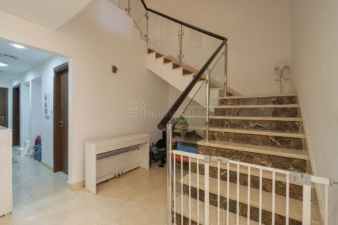Vila v Jumeirah Village Circle, Dubai, SAE 4 spálne, 163 m2 č. 685773 - Fotografia 5