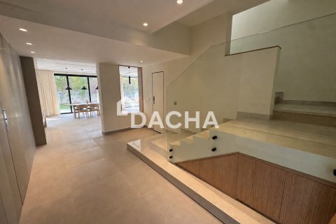 Huvila Jumeirah Village Triangle, Dubai, Arabiemiraatit 5 makuuhuonetta, 316 m2 № 763137 - kuva 2