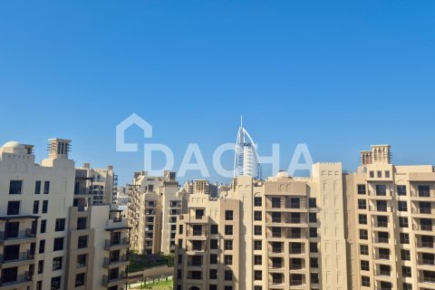 Apartmán v Umm Suqeim, Dubai, SAE 3 spálne, 171 m2 č. 763138