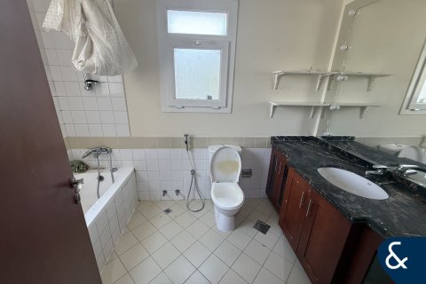 Vilë në Arabian Ranches, Dubai, Emiratet e Bashkuara Arabe 3 dhoma gjumi, 206 m2. № 667755 - Foto 16