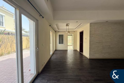 Vilë në Arabian Ranches, Dubai, Emiratet e Bashkuara Arabe 3 dhoma gjumi, 206 m2. № 667755 - Foto 4