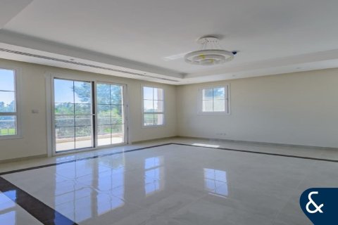 Βίλα σε Jumeirah Golf Estates, Dubai, ΗΑΕ 4 υπνοδωμάτια, 419 τ.μ. Αρ. 667757 - φωτογραφία 7