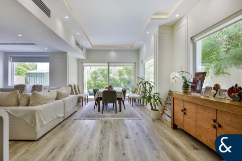 Vilă de vânzare în The Springs, Dubai, EAU 3 dormitoare, 210 mp. №667752 - poză 3