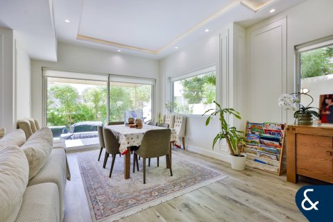 Vilă de vânzare în The Springs, Dubai, EAU 3 dormitoare, 210 mp. №667752 - poză 6