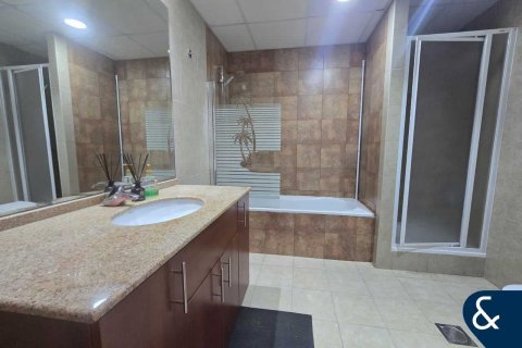 Apartman u gradu Dubai Marina, Dubai, UAE 2 spavaće sobe, 148 m2 Br. 667751 - Slika 12