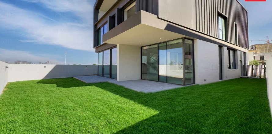 Вилла Дубай, БАӘ-да 5 жатын бөлмелер, 676.9 м² № 659197