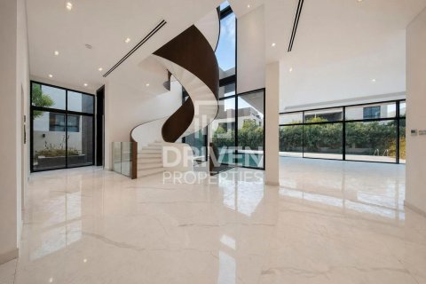 Vilă de închiriat în Al Barari, Dubai, EAU 6 dormitoare, 840.87 mp.  №756877 - poză 1