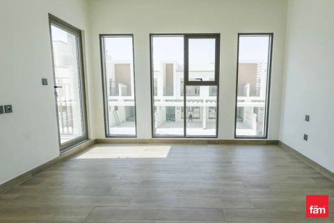 خانه شهری برای فروش در  Dubai، امارات متحده عربی  5 خوابه ، 242.4 متر مربع ، شماره 710707 - تصویر 18