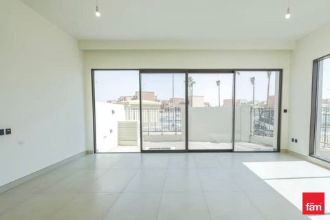 Řadový dům v Dubai, SAE 5 ložnice, 242.4 m² Č.: 710707 - fotografie 3