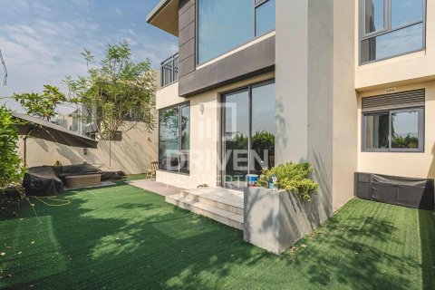خانه شهری برای اجاره در Dubai Hills Estate، Dubai، امارات متحده عربی 4 خوابه ، 284.65 متر مربع ، شماره 746066 - تصویر 2