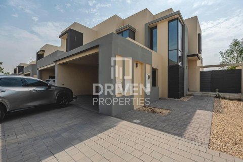 Rekkehus i Dubai Hills Estate, Dubai, Emiratene 4 soverom, 284.65 kvm nr. 746066