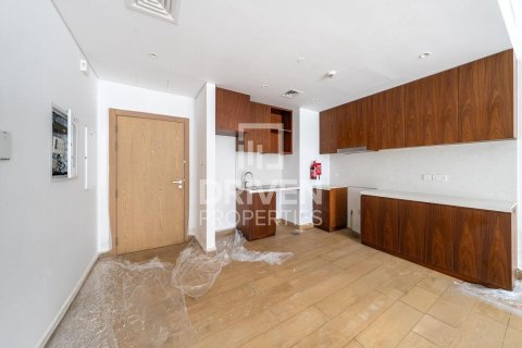 Apartmen di Jumeirah, Dubai, UAE 1 bilik tidur, 86.4 meter persegi № 746068 - foto 2