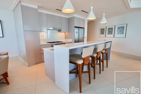 Apartment in Downtown Dubai (Downtown Burj Dubai), Dubai, UAE 3 bedrooms, 186.92 sq.m. № 747637 - photo 8