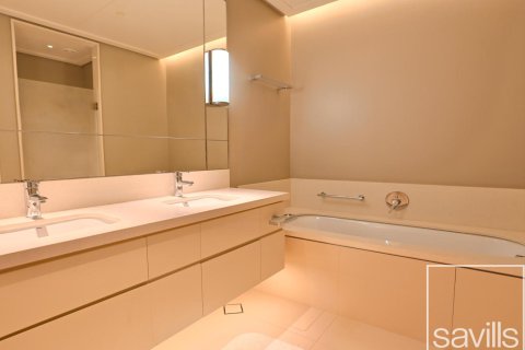 Apartment in Downtown Dubai (Downtown Burj Dubai), Dubai, UAE 3 bedrooms, 186.92 sq.m. № 747637 - photo 23