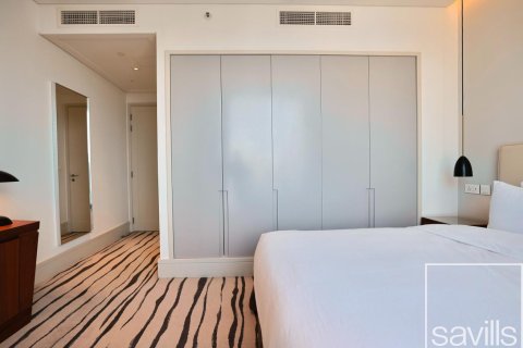 Apartment in Downtown Dubai (Downtown Burj Dubai), Dubai, UAE 3 bedrooms, 186.92 sq.m. № 747637 - photo 12