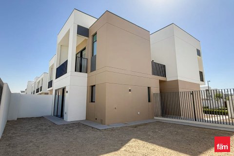 Huvila Dubai, Arabiemiraatit 4 makuuhuonetta, 313.5 m2 № 718179