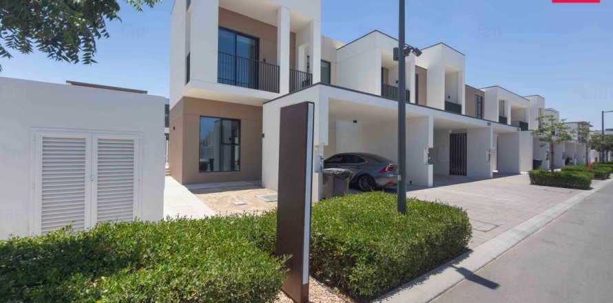Villa i Dubai, UAE 4 sovrum, 313.5 kvm Nr. 718179