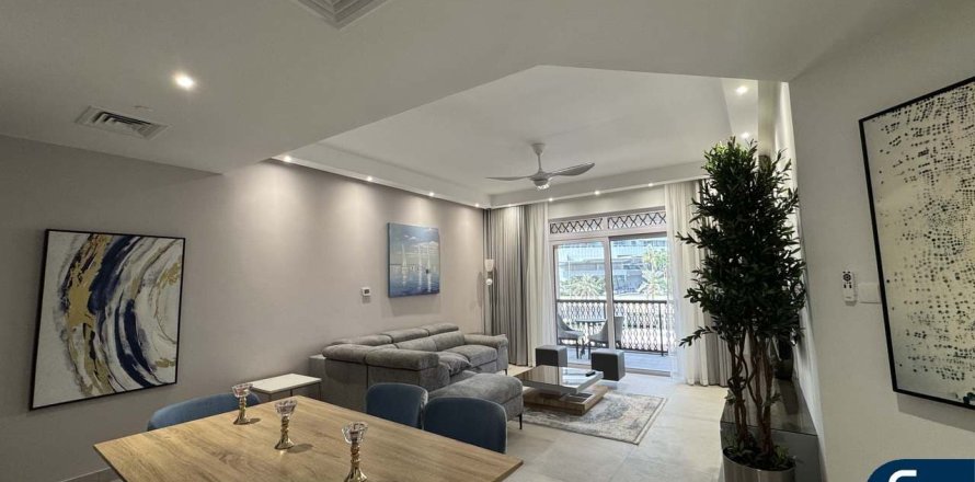 Appartamento a Old Town, Dubai, EAU 2 camere da letto, 131 mq. № 671649