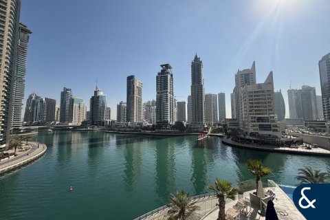 Dubai Marina, UAE의 임대용 아파트 침실 2개, 129제곱미터 번호 671648 - 사진 1
