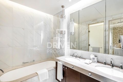 Downtown Dubai (Downtown Burj Dubai)、Dubai、UAE にあるマンション販売中 3ベッドルーム、183.76 m2、No743704 - 写真 15