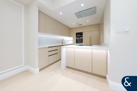 شقة للبيع في Old Town، دبي، الإمارات العربية المتحدة 2 غرفة نوم ، 232 متر مربع ، رقم 671512 - صورة 4