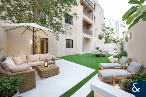 Lakás a ZANZEBEEL lakóparkban itt: Old Town, Dubai, EAE, 2 hálószoba, 232 m², azonosító: 671512