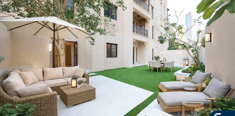 آپارتمان در Old Town، Dubai ، امارات متحده عربی 2 خوابه ، 232 متر مربع.  شماره 671512