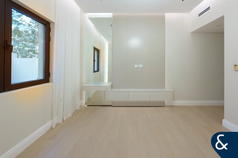 شقة للبيع في Old Town، دبي، الإمارات العربية المتحدة 2 غرفة نوم ، 232 متر مربع ، رقم 671512 - صورة 9