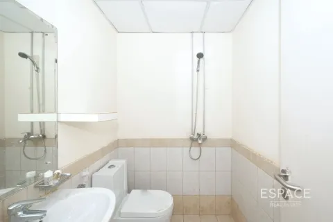 Villa til leie i The Springs, Dubai, Emiratene 2 soverom, 167 kvm Nr. 661212 - Foto 4