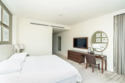 Apartment in Downtown Dubai (Downtown Burj Dubai), UAE 2 bedrooms, 140 sq.m. № 661210 - photo 8