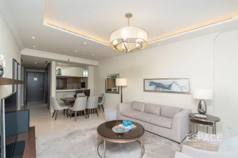 Apartment in Downtown Dubai (Downtown Burj Dubai), UAE 2 bedrooms, 140 sq.m. № 661210 - photo 4