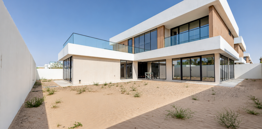 Vila v Sharjah, SAE 5 spální, 675.87 m2 č. 749788