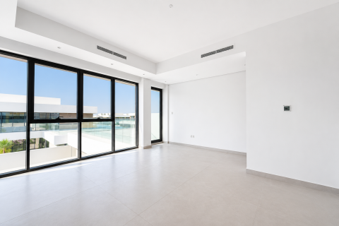 Vila v Sharjah, SAE 5 spální, 675.87 m2 č. 749788 - Fotografia 10
