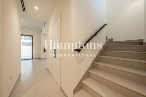Townhouse in Dubai South (Dubai World Central), UAE 3 bedrooms, 162.58025000 sq.m. № 710856 - photo 16