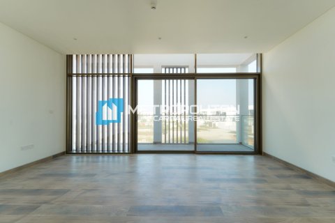 Vila v Abu Dhabi, SAE 5 spální, 707.3 m2 č. 651869 - Fotografia 12