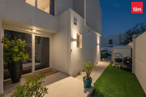 Māja Dubaijā, AAE 4 istabas, 310.5 m2 Nr. 717915 - attēls 3