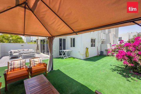 Māja Dubaijā, AAE 4 istabas, 310.5 m2 Nr. 717915 - attēls 10