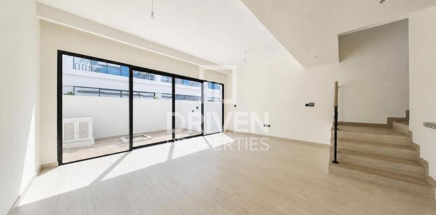 Kuća u nizu u Damac Lagoons, Dubai, UAE 144 m2, 5 spavaćih soba Br. 768684