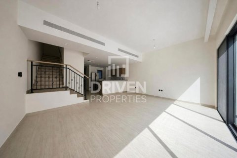 Kuća u nizu u Damac Lagoons, Dubai, UAE 5 spavaćih soba, 144 m2 Br. 768684 - fotografija 2