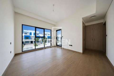 Kuća u nizu u Damac Lagoons, Dubai, UAE 5 spavaćih soba, 144 m2 Br. 768684 - fotografija 4