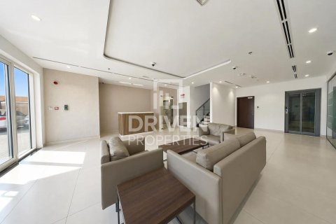 Almacén en venta en Jebel Ali, Dubai, EAU 6427.03 m2 № 768686 - foto 2