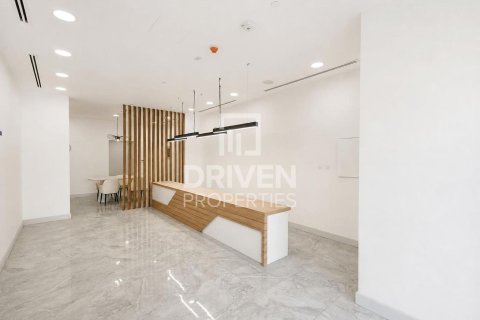 Trgovina u Al Satwa, Dubai, UAE 64.38 m2 Br. 768687