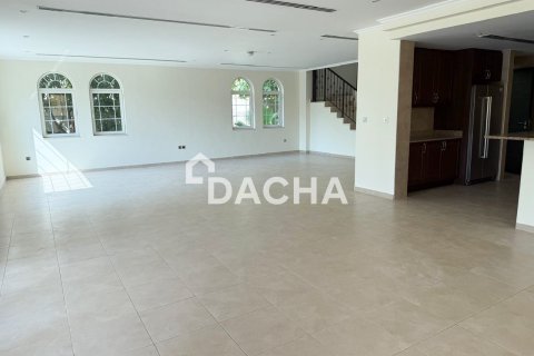Вилла Jumeirah Park, Дубай, БАӘ-да 4 жатын бөлмелер, 530 м² № 763155 - фото 14